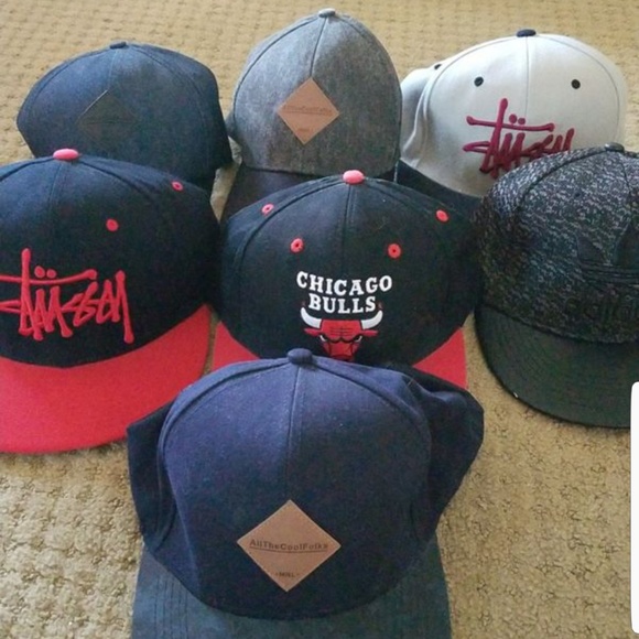 Snap back hats - Picture 1 of 1